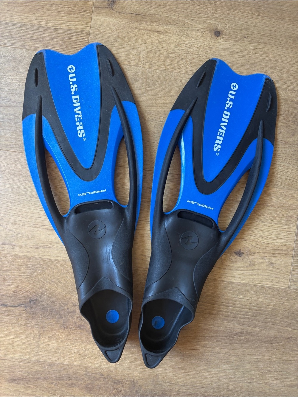 U.S,Divers Blue Proflex - Open toe Snorkel/Scuba Fins 42-44
